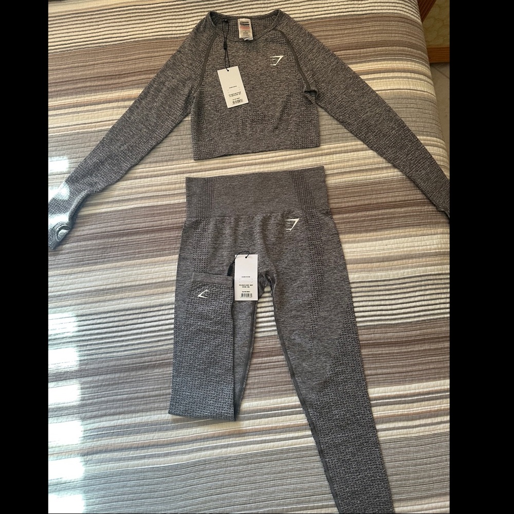 BRAND NEW VITAL SEAMLESS GYMSHARK SET (S) NEVER BEEN WORN !